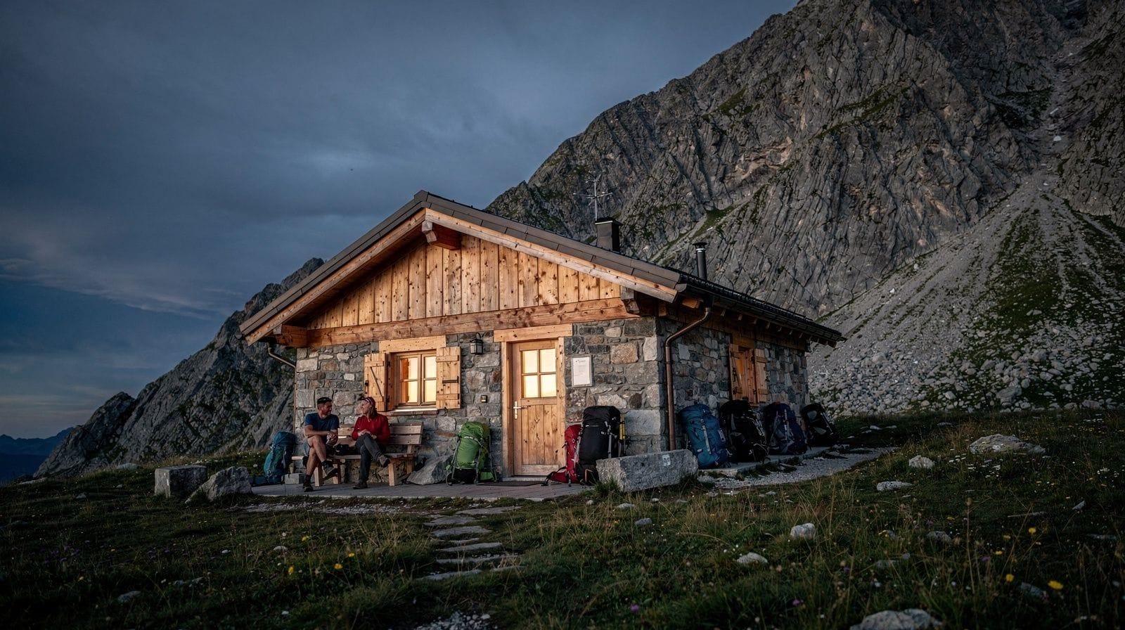 Dormir na Montanha: Por Que um Schronisko É a Única Opção