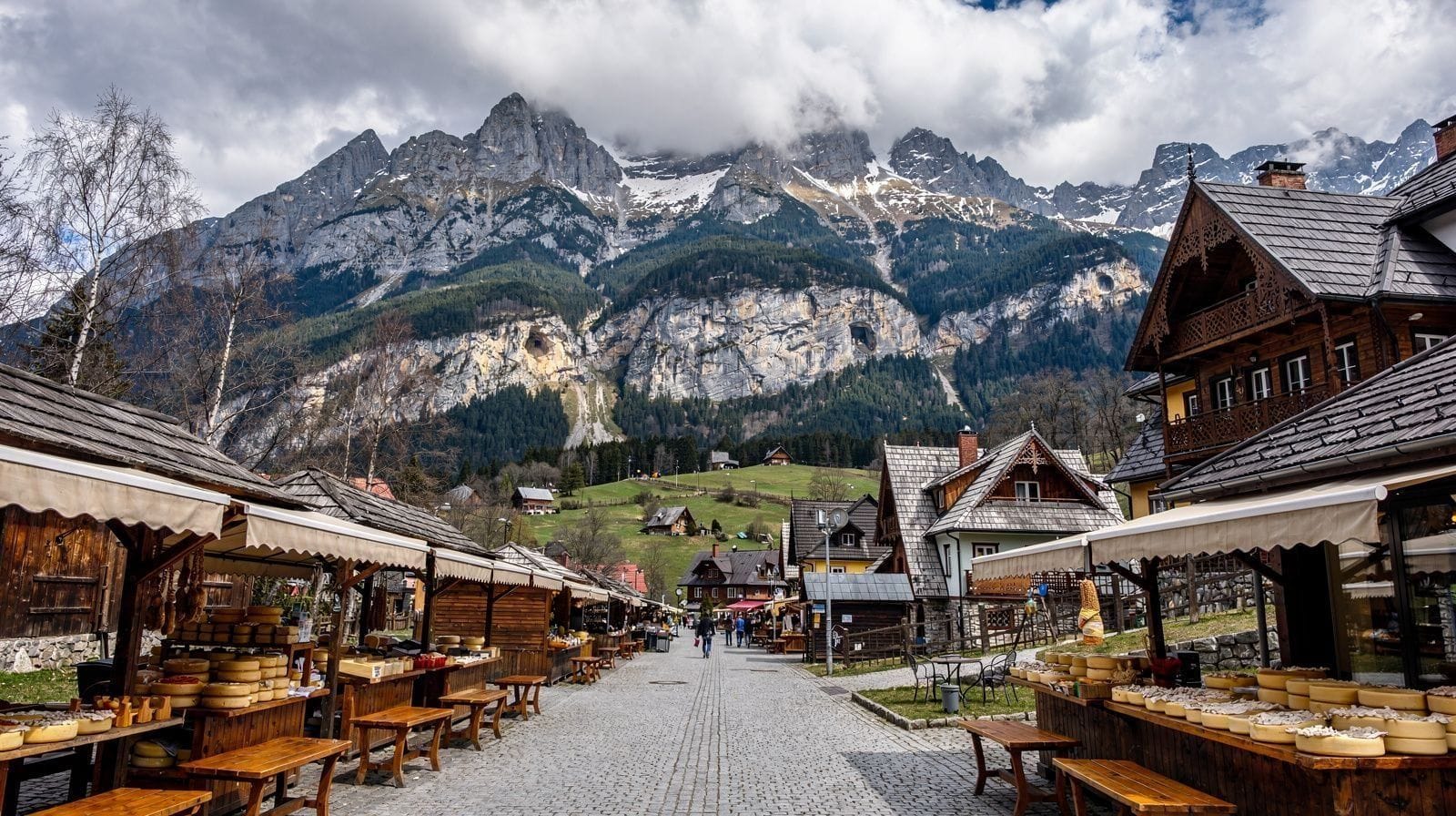 Porque Continuo a Atravessar para o Lado Eslovaco dos Tatras