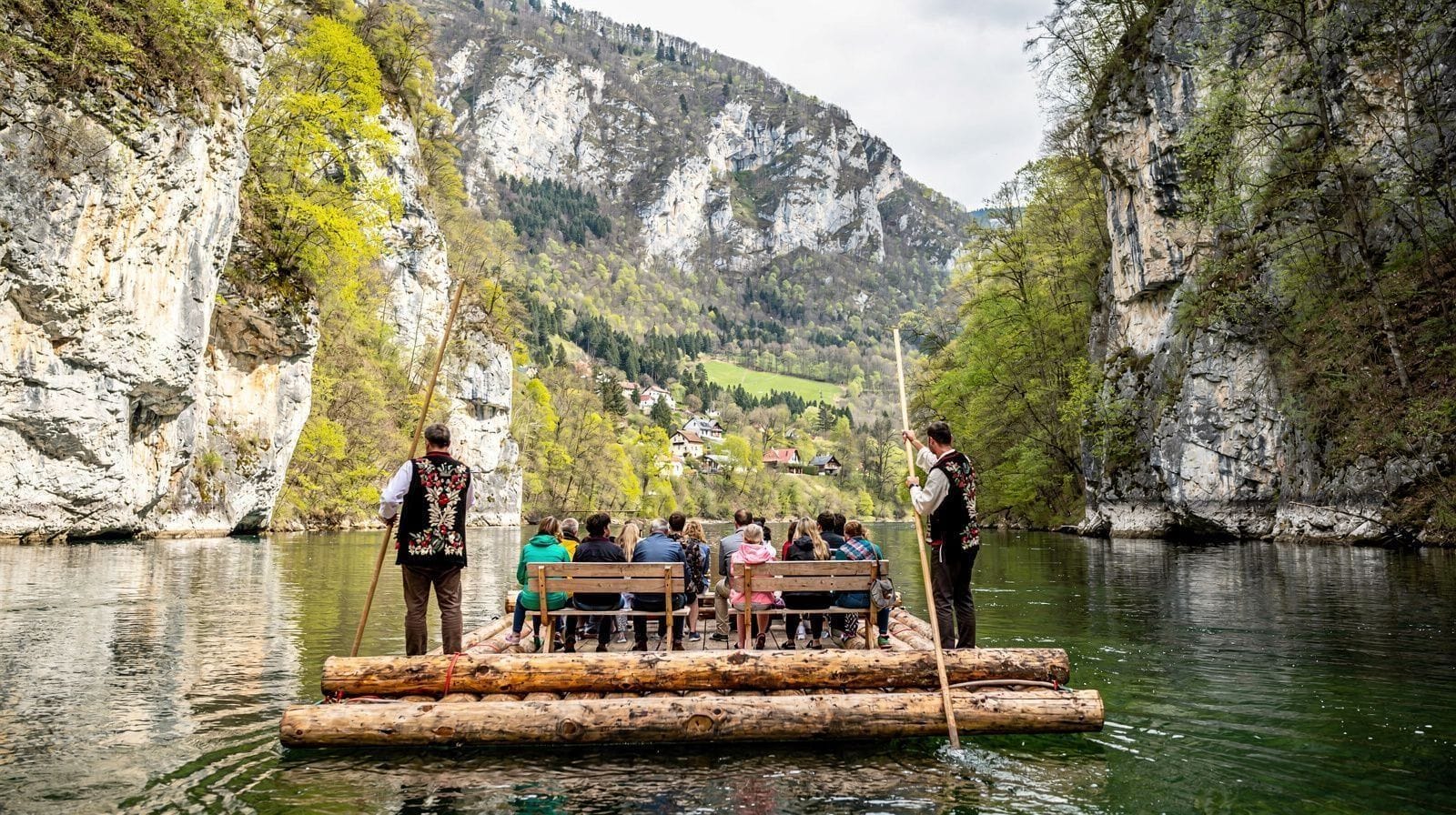 Rafting the Dunajec Gorge: The Complete Guide